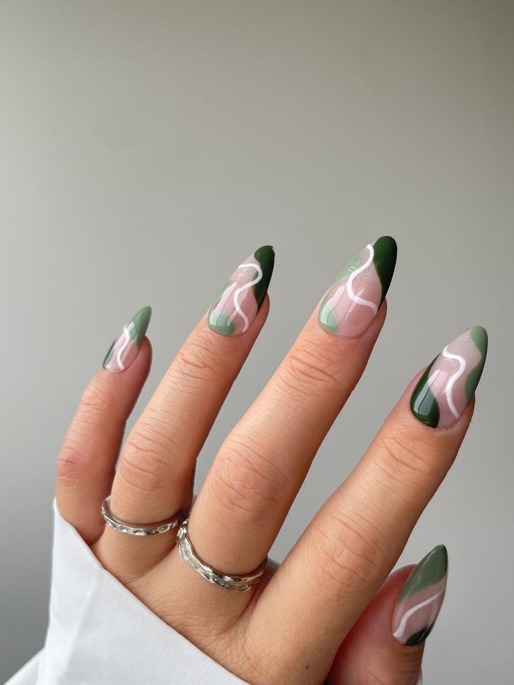 طرح ناخن پاییزی ساده و شیک