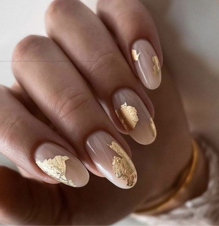 طرح ناخن پاییزی ساده و شیک