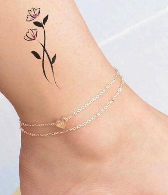 نکات تتو روی مچ پا