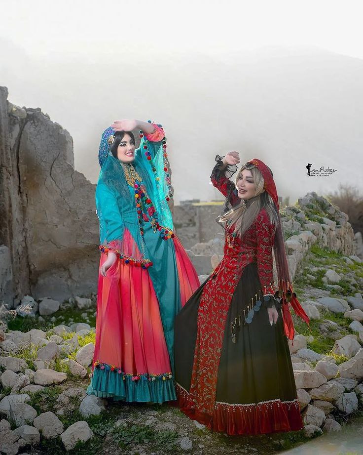 لباس محلی ایلام