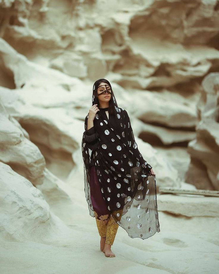 Traditional Iranian women's clothing (13)