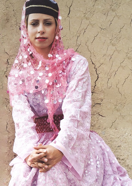 لباس سنتی زنان قزوینی