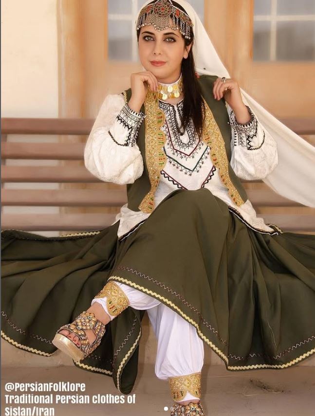 لباس اصیل سیستانی