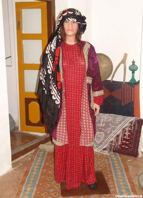 taleghan-woman-cloth