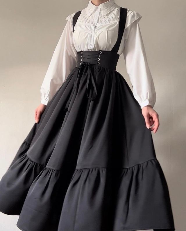 دامن های پلیسه