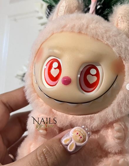 ناخن مصنوعی