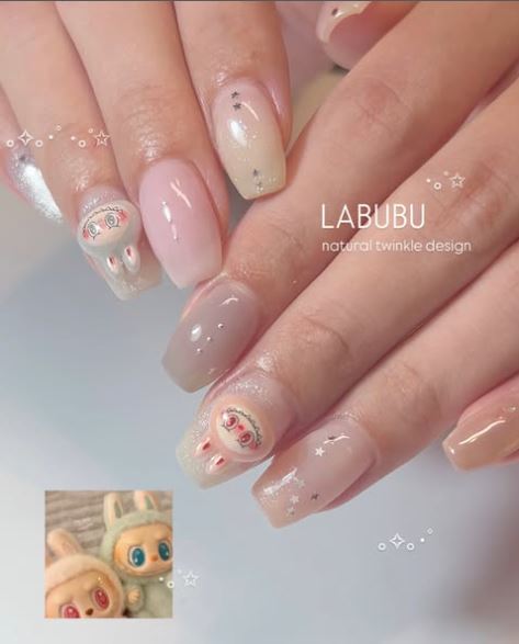 ناخن مصنوعی