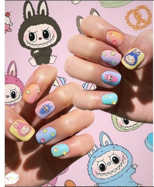 ناخن مصنوعی