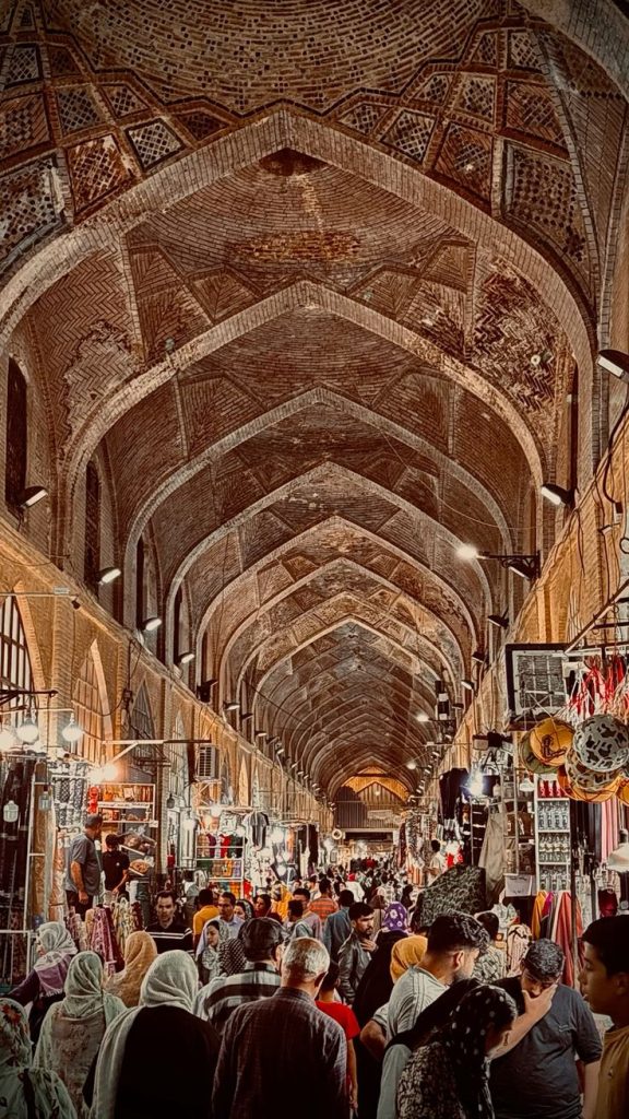 خرید لباس عمده از تهران