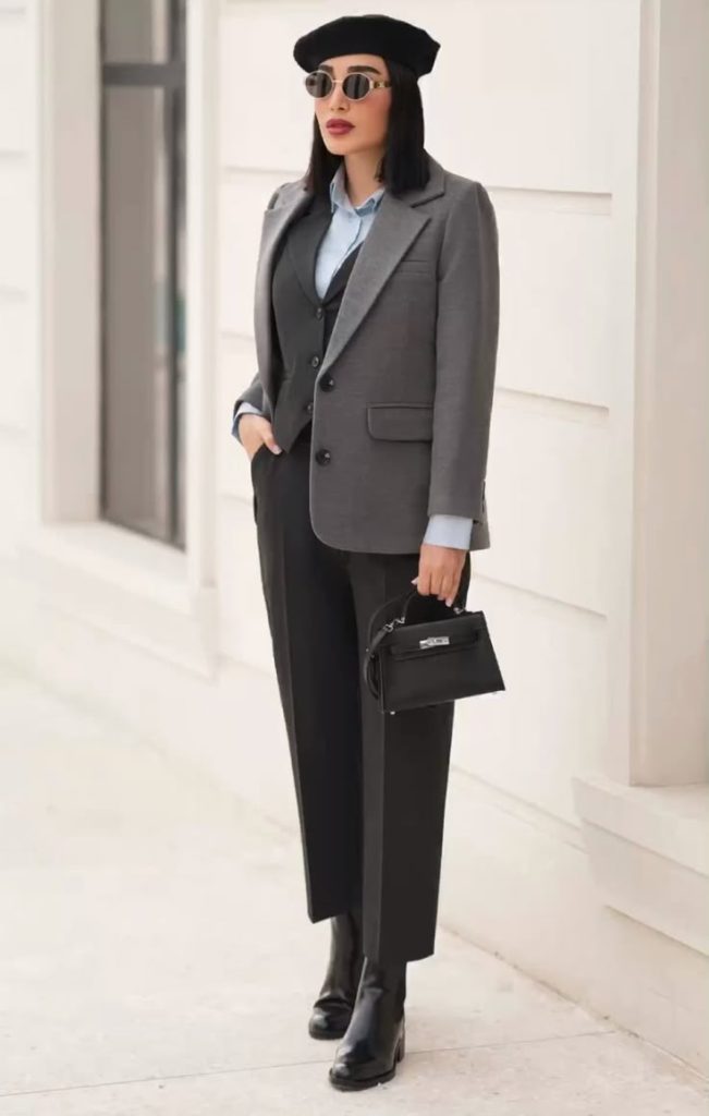 استایل با نیم بوت کلاسیک زنانه