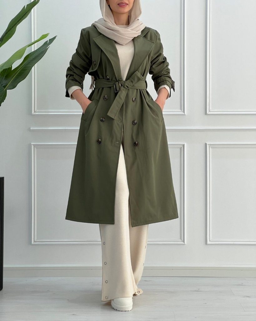 استایل شیک با بارانی زنانه