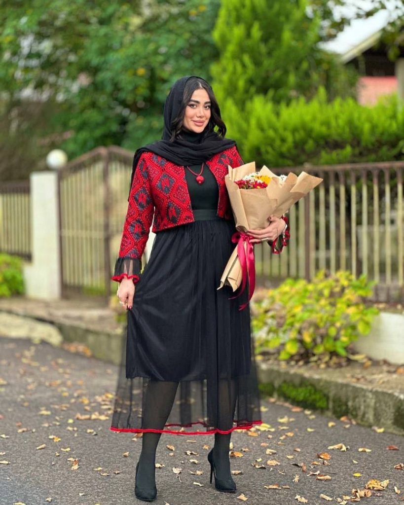 انواع مدل لباس شب یلدا زنانه