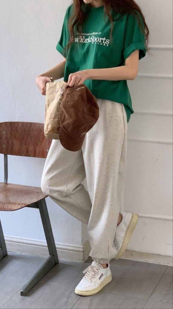 Women's Joggers (3)