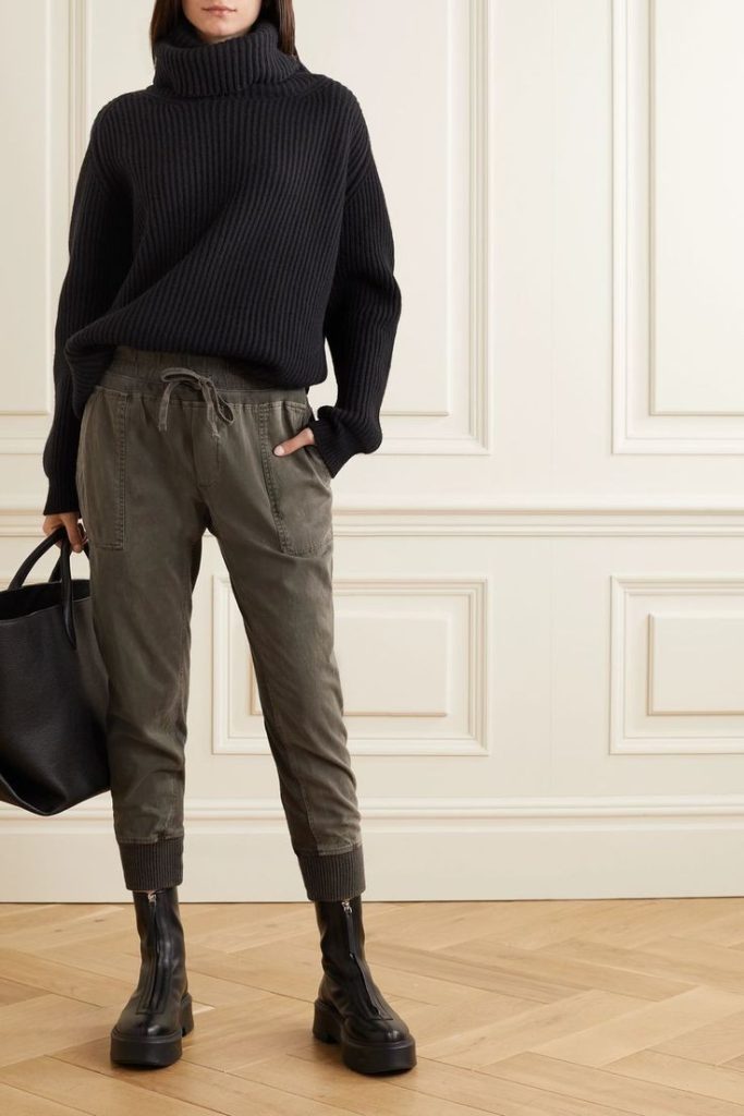 Women's Joggers with Ankle Boots (3)