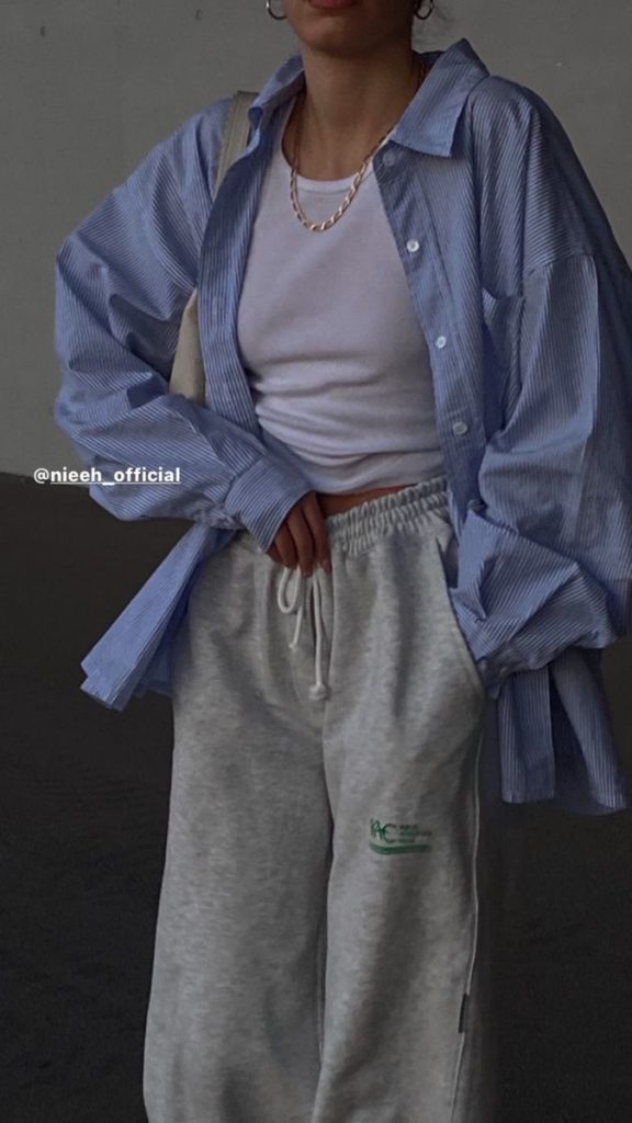Women's Joggers with Blouse (3)