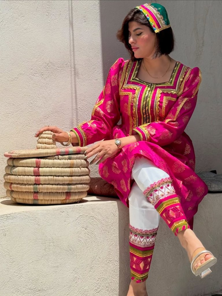 bandari-women-dress-models (1)