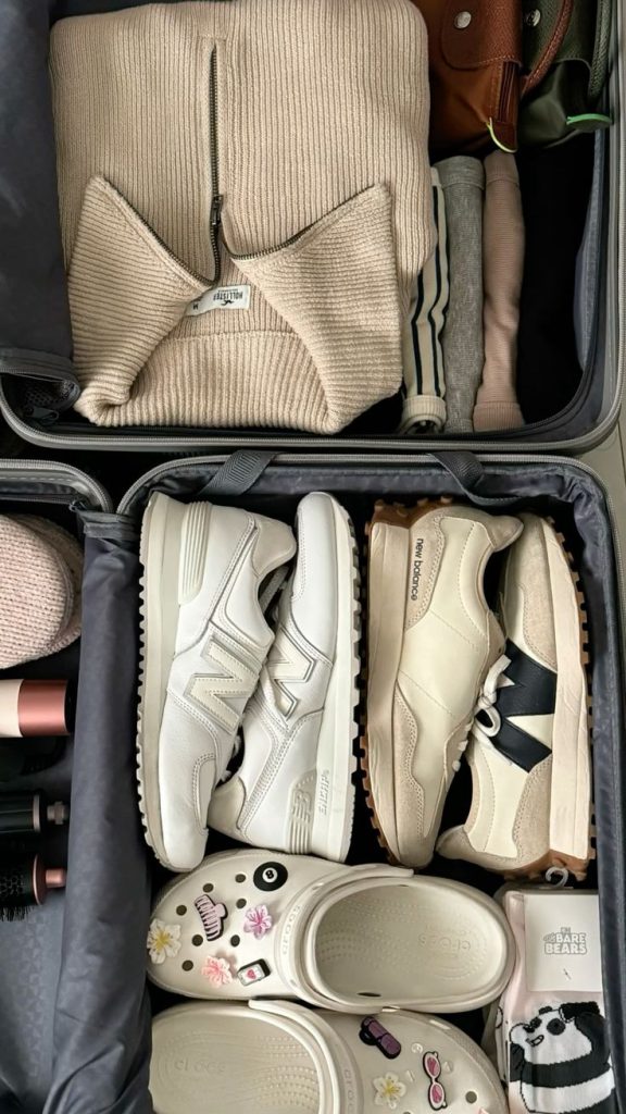 how-to-pack-suitcase (37)