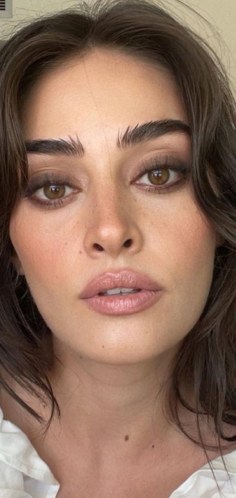 fall-2026-beauty-trends (57)