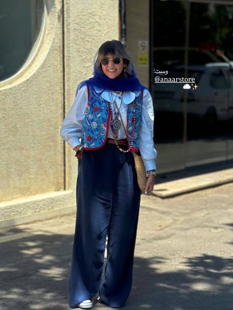women-vest-outfit-ideas (23)