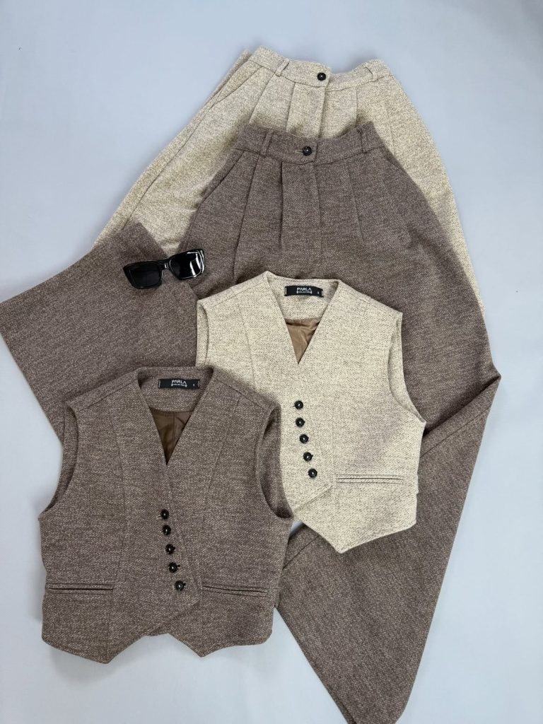 women-vest-outfit-ideas (34)