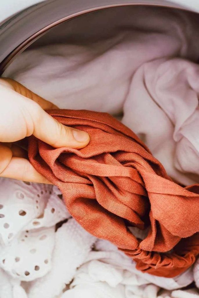 prevent-clothes-color-fading (2)